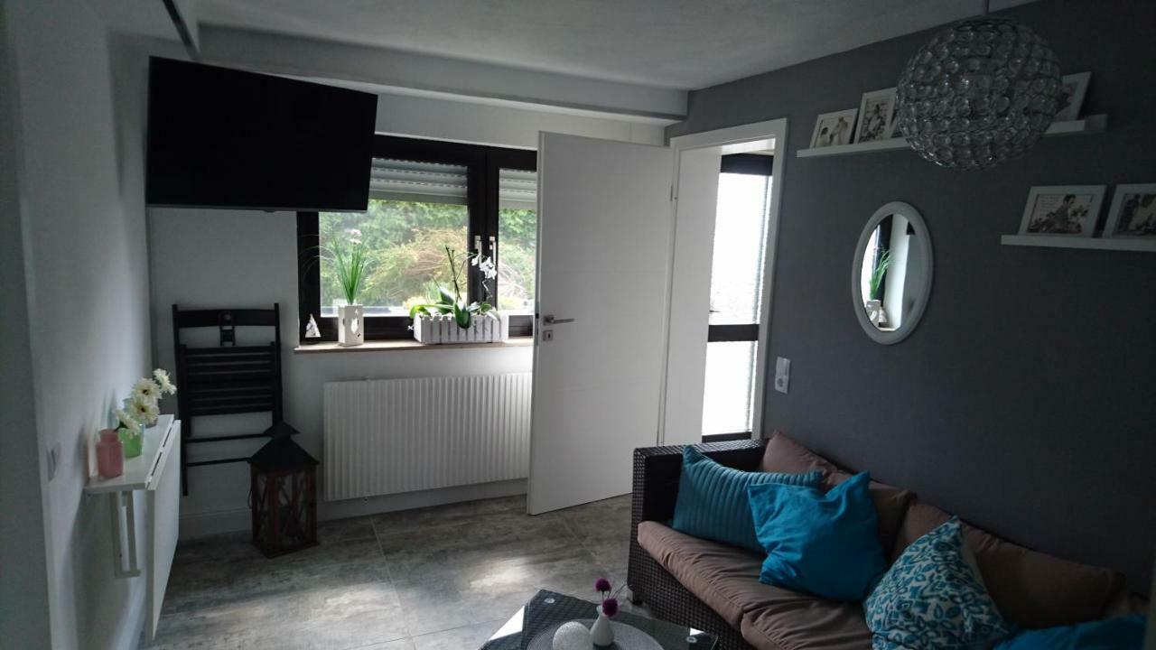 Ferienwohnung Silvia Nideggen Exteriör bild